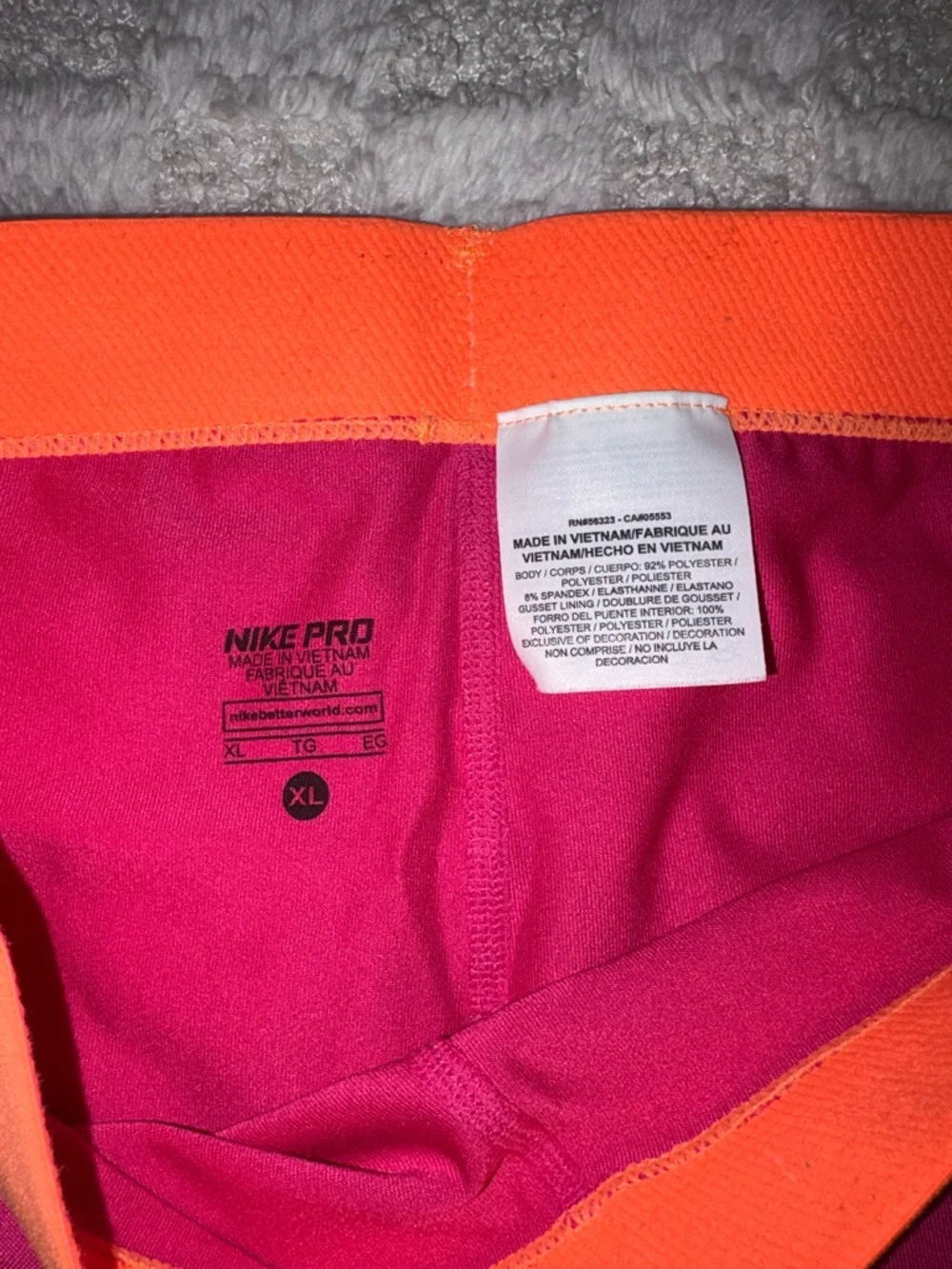 Girls Nike Pro Tight Fit Training Capris Pink + Orange • Big Girls XLarge